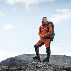 Halti Hiker II Miesten Retkeilyhousut -Halti Shop 0640445 0640446 Halti Hiker Anorakki mood 6 dd855bbd a9f3 4fae 809f 494860bf8278