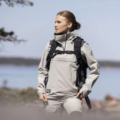 Halti Hiker Naisten II Hybrid Anorakki -Halti Shop 0640541 Halti Hiker Naisten Anorakki mood 11