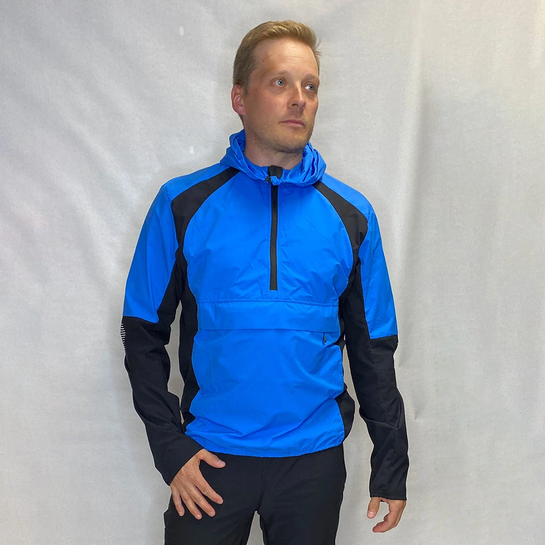 Halti Urbanite Miesten Lite Treenianorakki 4 Halti Urbanite Miesten Lite Treenianorakki - Image 2